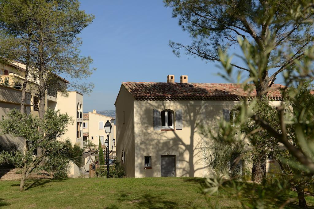 Residence Les Coteaux De Pont-Royal - Maeva Home มัลล์มอร์ ภายนอก รูปภาพ